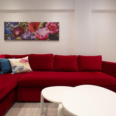 Vibrant & Cozy Apt In Athens Luaran gambar