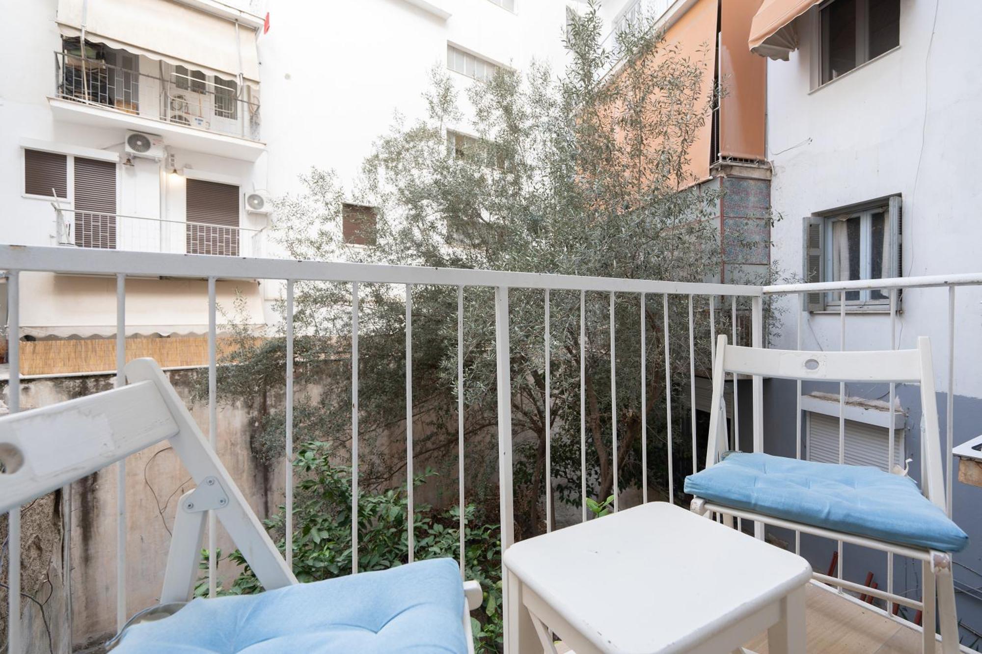 Vibrant & Cozy Apt In Athens Luaran gambar