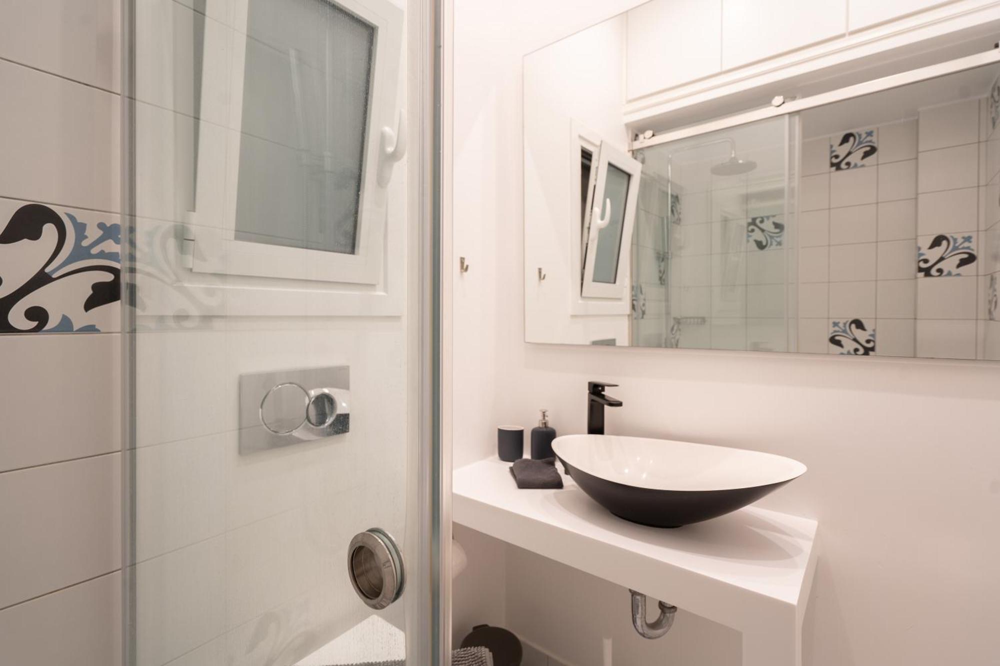 Vibrant & Cozy Apt In Athens Luaran gambar