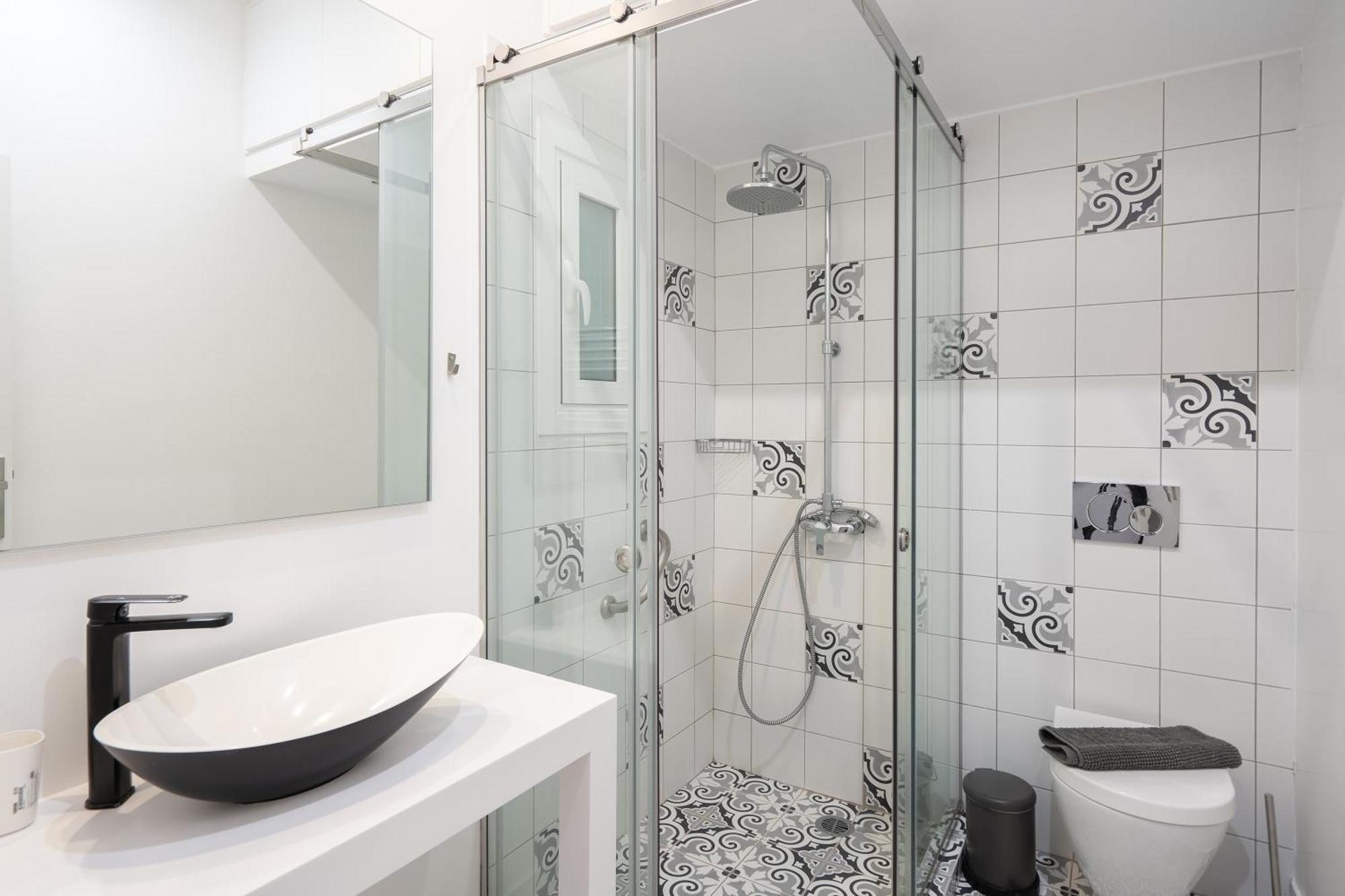 Vibrant & Cozy Apt In Athens Luaran gambar